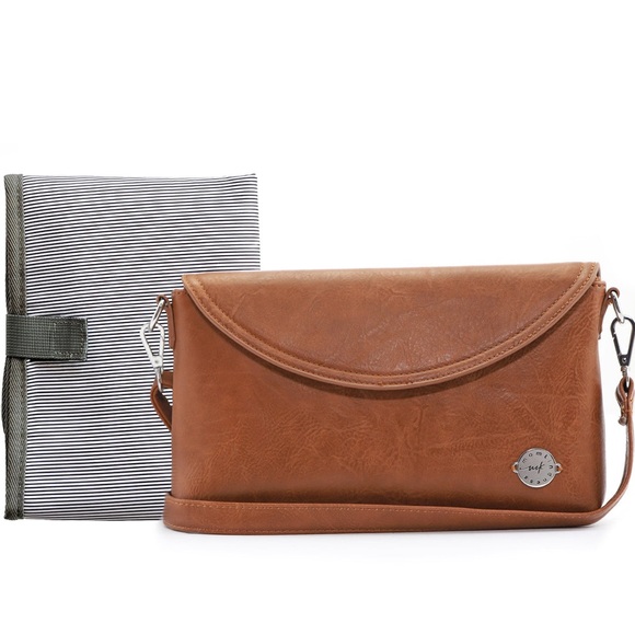 Momkindness CarryAll Tote Bundle - diaper bag/laptop bag/purse combo